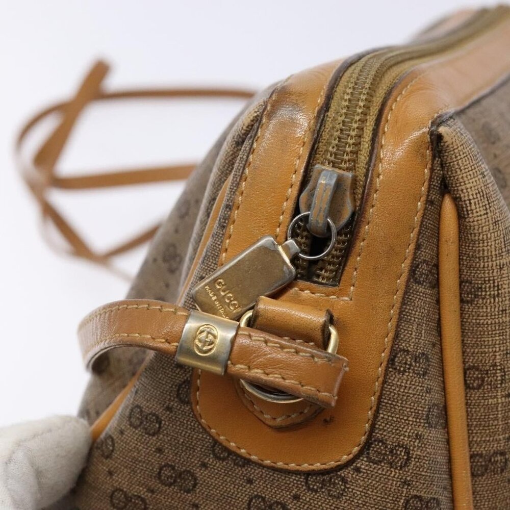 Authentic GUCCI Micro GG Supreme Shoulder Bag PVC Beige Gold - Picture 2 of 16